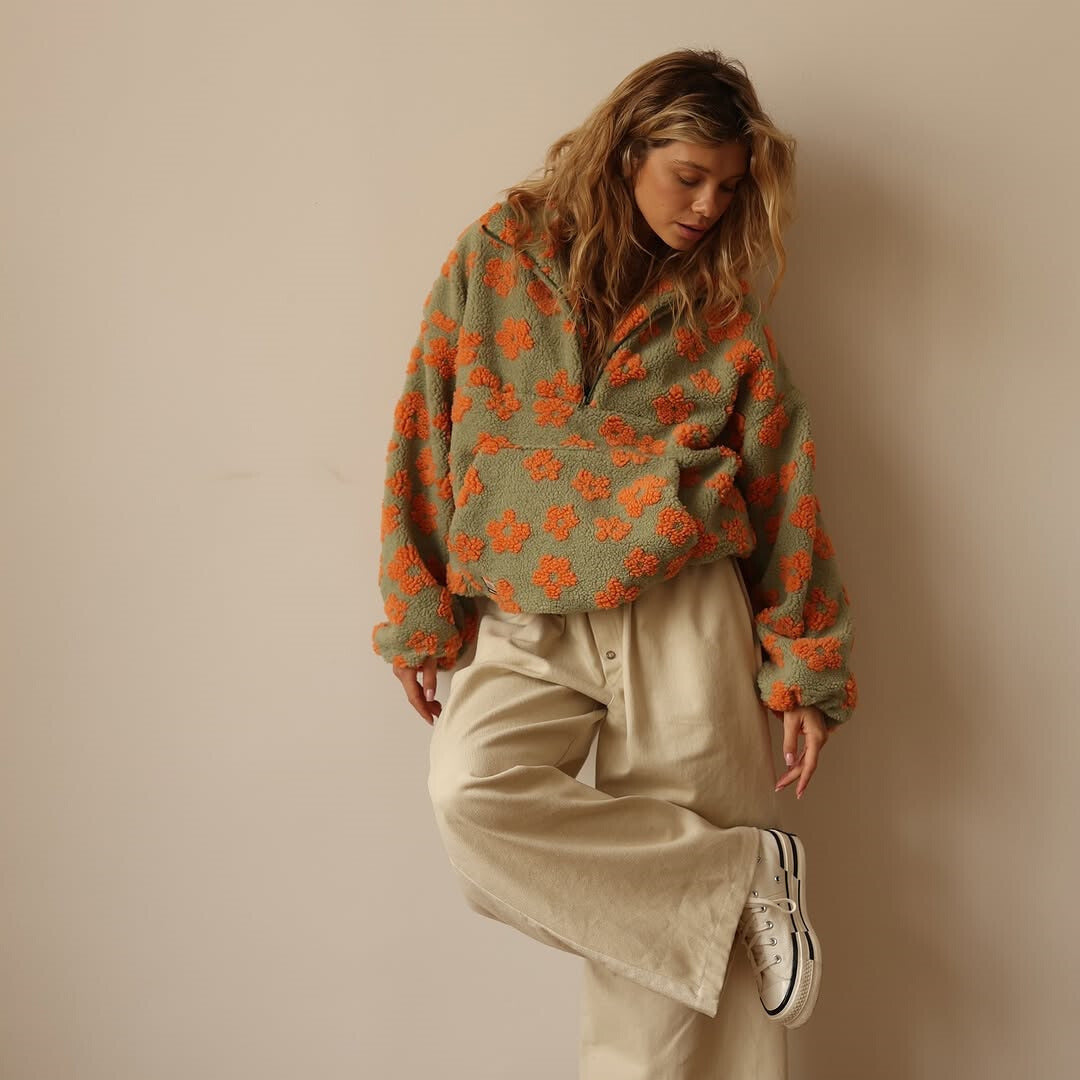 Yzella - Floral Print Fleece Sweater