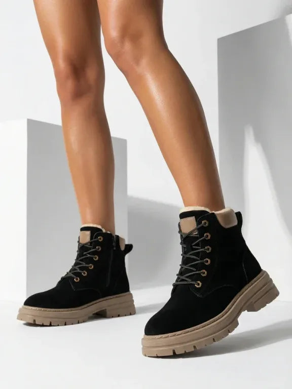 Alosia - Ankle Boots with Laces and Chunky Soles