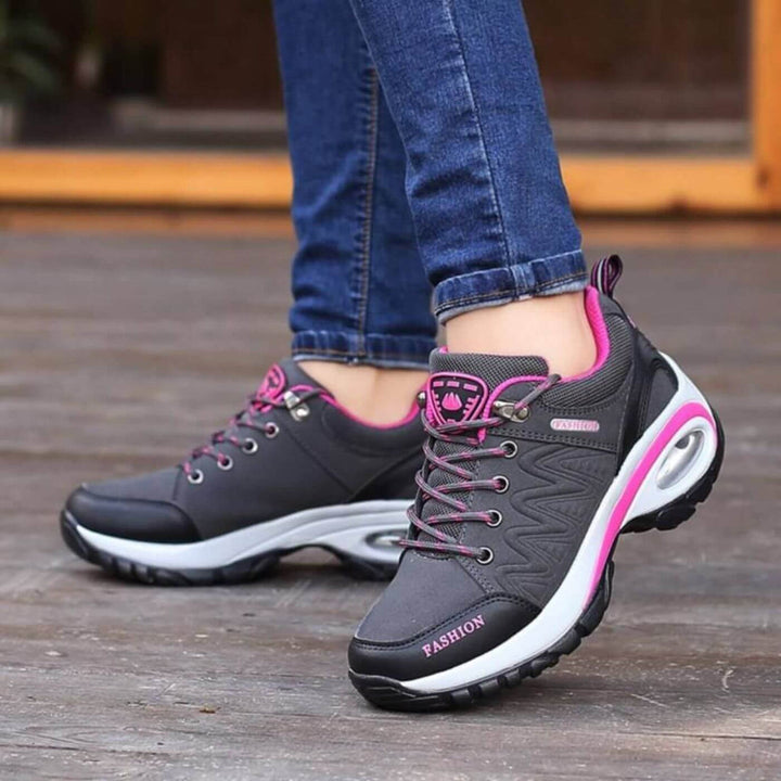 Jesia - Athletic Walking Sneakers